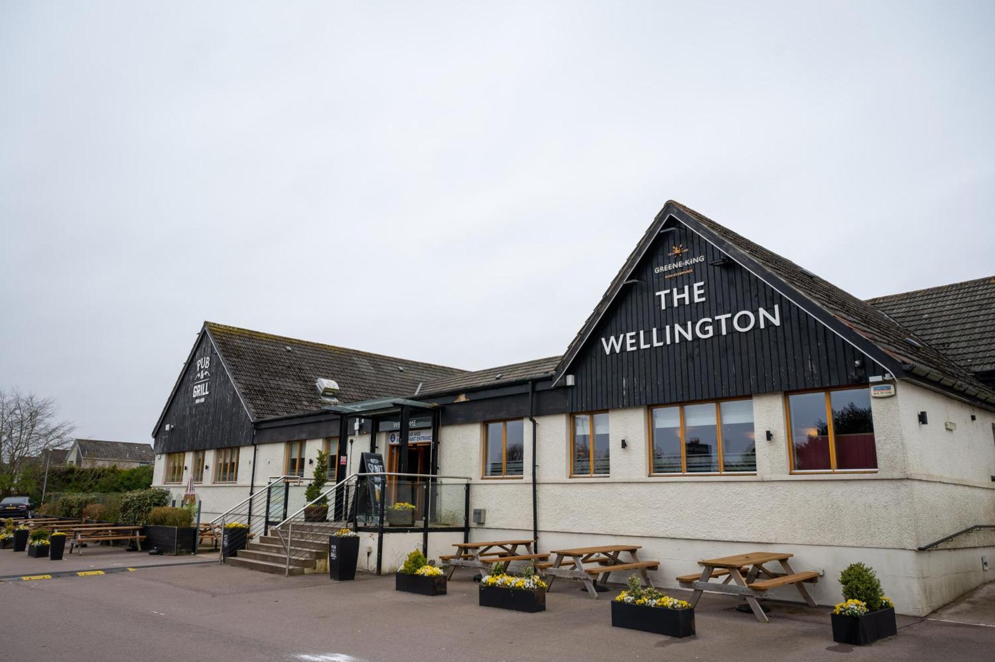 Wellington Hotel By Greene King Inns Абердин Экстерьер фото